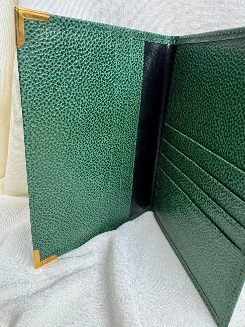 Authentic Rolex Passport & Card Holder 68.08.55